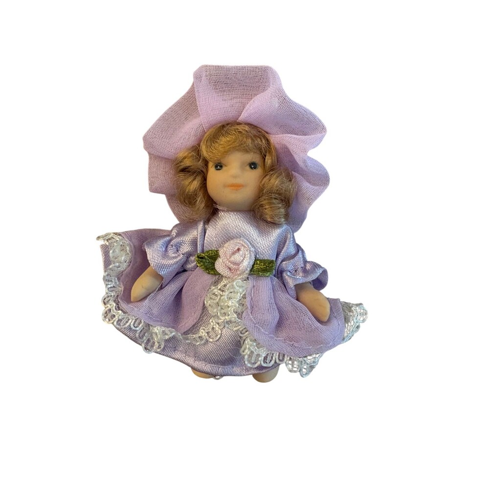 Lot of 4 Mini Porcelain Dolls – 3” Southern Belle Style – Vintage Collectible - Picture 4 of 8
